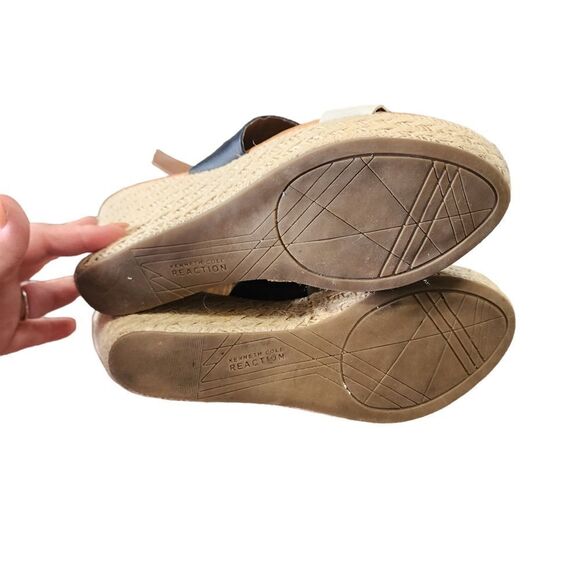 Kenneth Cole Reaction Oscar Go 3 black & tan espadrille wedge sandals 11 - Picture 6 of 6